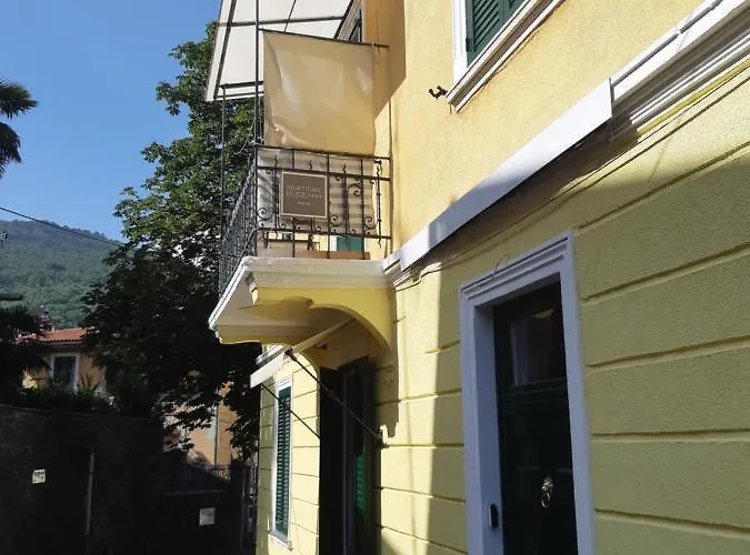 Rose アパート オパティヤ